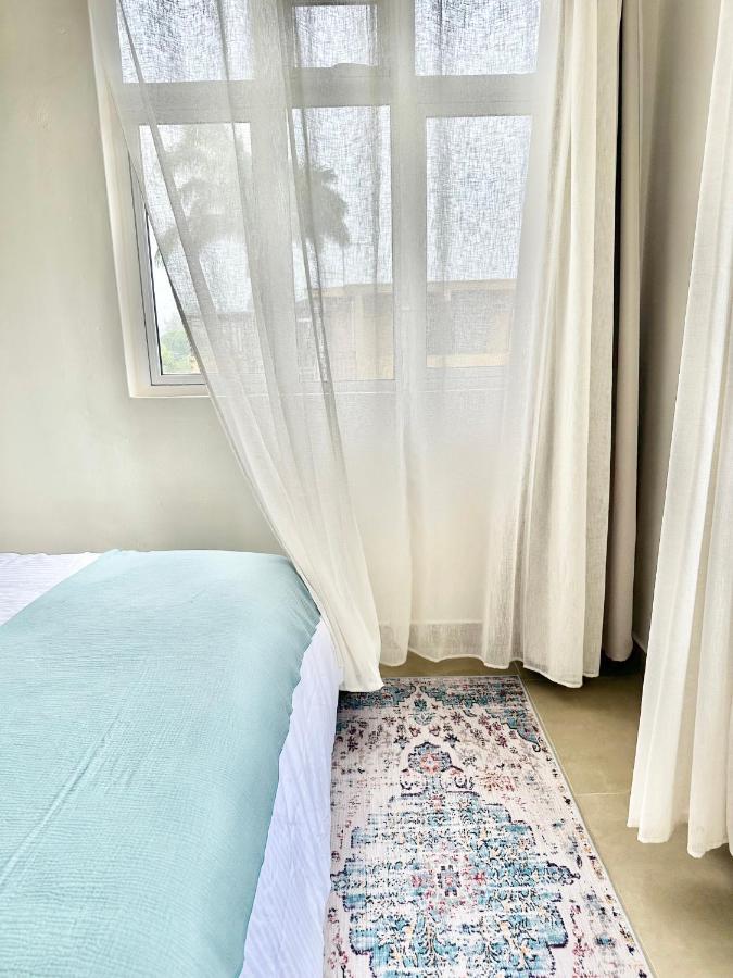 Appartamento Pebble Bay Garden View F3 Grand Baie Esterno foto